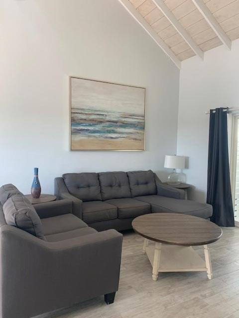 Grace Bay Place Ξενοδοχείο Εξωτερικό φωτογραφία