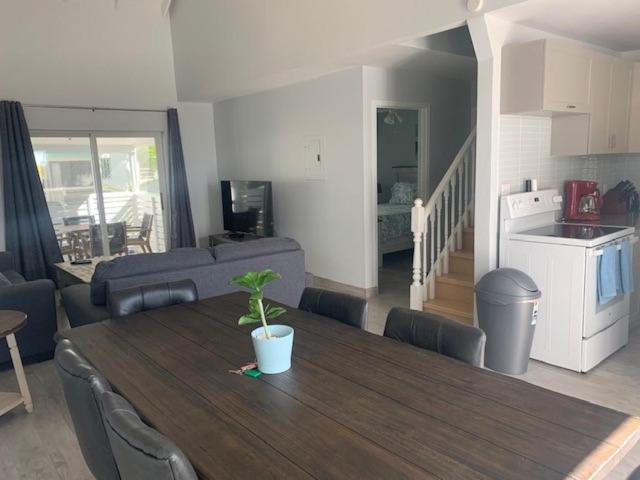 Grace Bay Place Ξενοδοχείο Εξωτερικό φωτογραφία